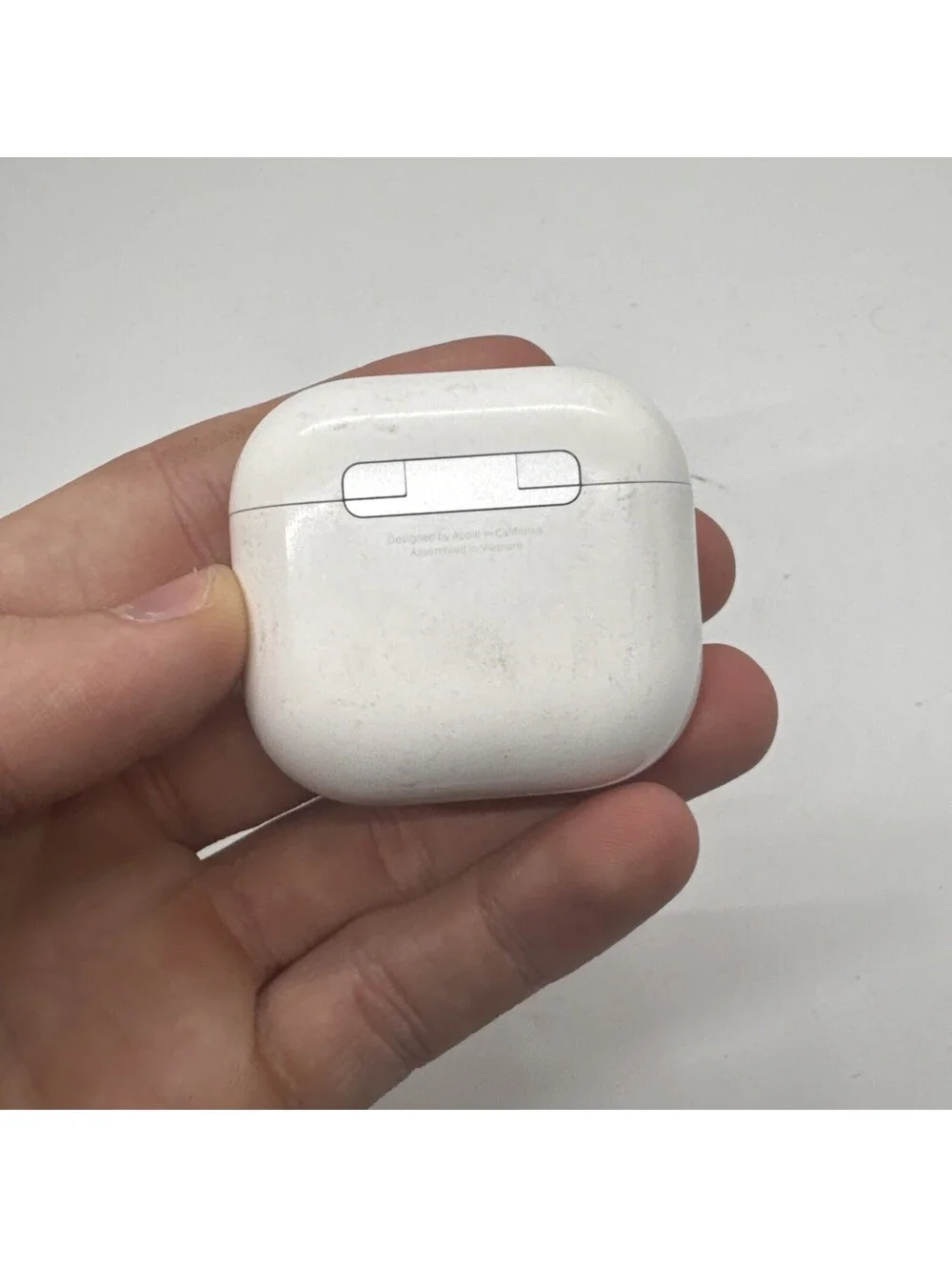 Apple AirPods 4th Gen ANC with MagSafe Charging Case A3056 A3055 A3059 MXP93LL/A